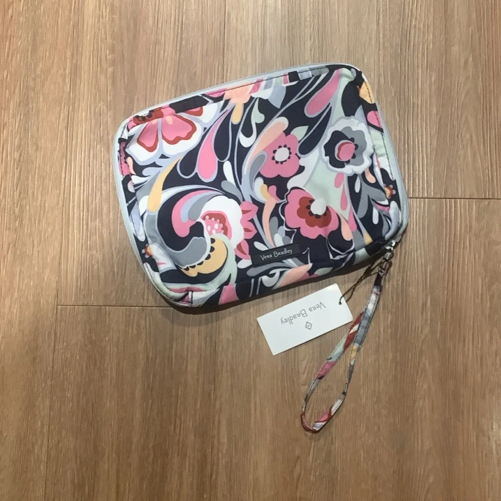 Vera Bradley stow your